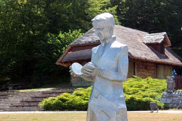 Das Gedenkzentrum von Nikola Tesla, Kroatien